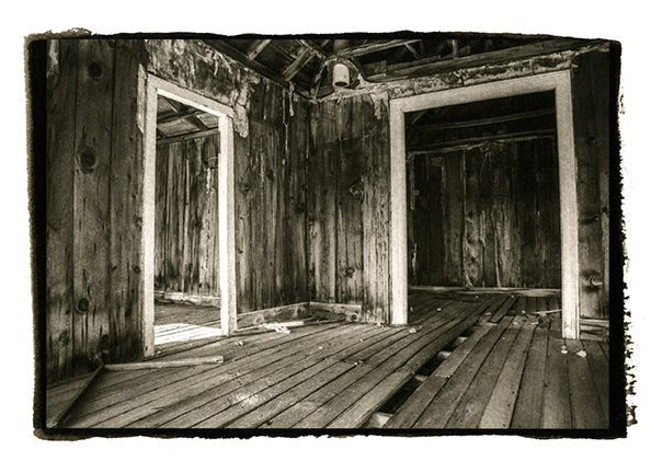 AtlPhotoClassPrint007 - Cabin Interior, Bodie ©2014 Dan Nougier